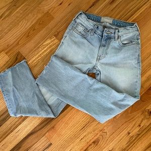 Everlane low-rise shortie jean